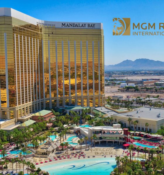 mgm-resorts-international-teams-with-uso-and-american-airlines-for-13th-annual-salute-to-the-troops-at-mandalay-bay