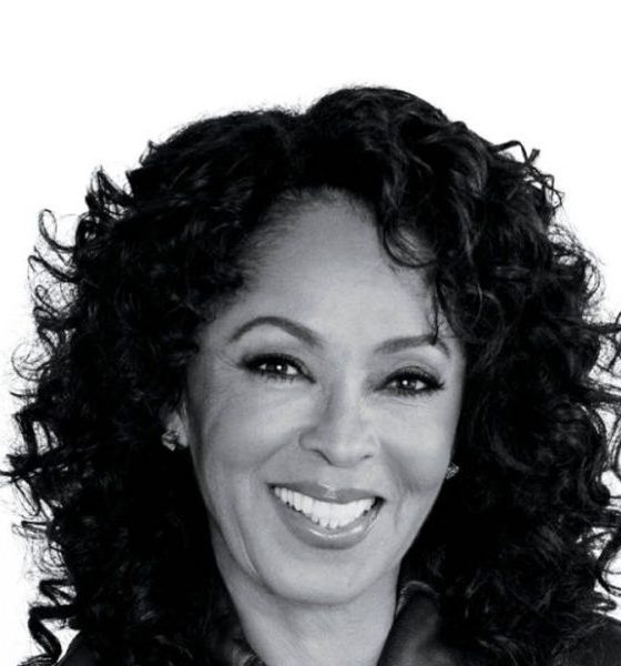 gaming-and-leisure-properties-appoints-debra-martin-chase-to-board-of-directors