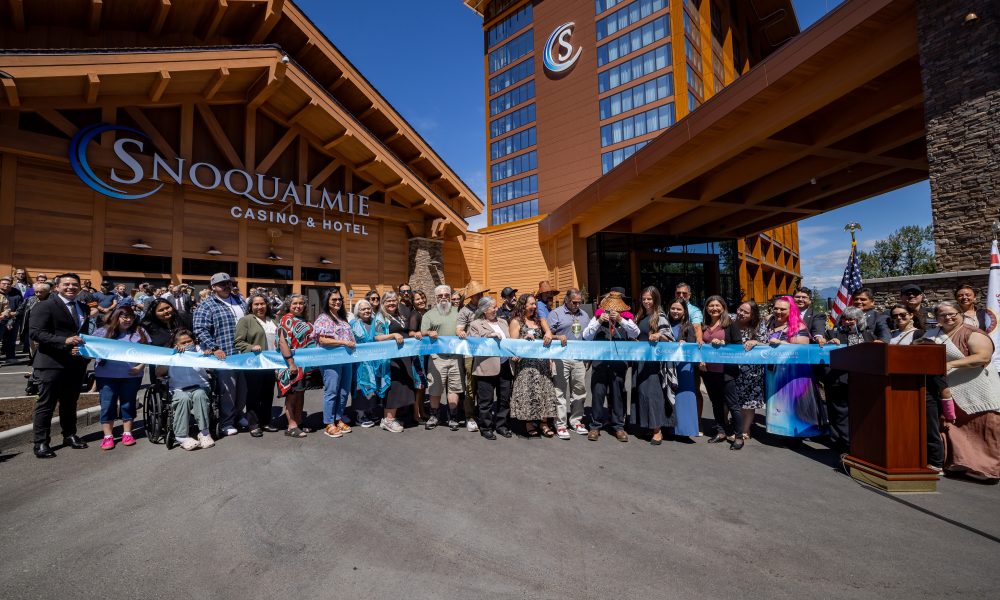 snoqualmie-casino-&-hotel-celebrates-historic-grand-opening-with-first-ever-drone-show-over-snoqualmie-valley