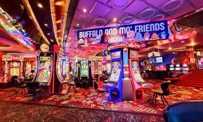 plaza-hotel-&-casino-partners-with-aristocrat-gaming-to-debut-downtown’s-first-buffalo-&-mo’-friends-slot-area