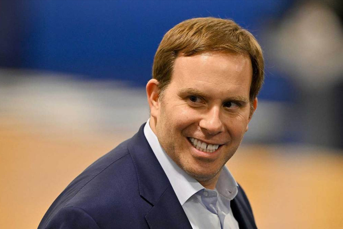 las-vegas-sands-board-of-directors-appoints-patrick-dumont-as-chairman-and-chief-executive-officer