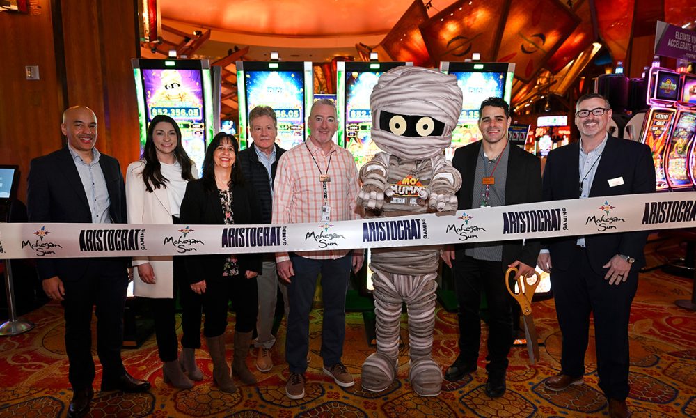 all-new-spooky-link-grand-by-aristocrat-gaming-makes-official-debut-at-mohegan-sun