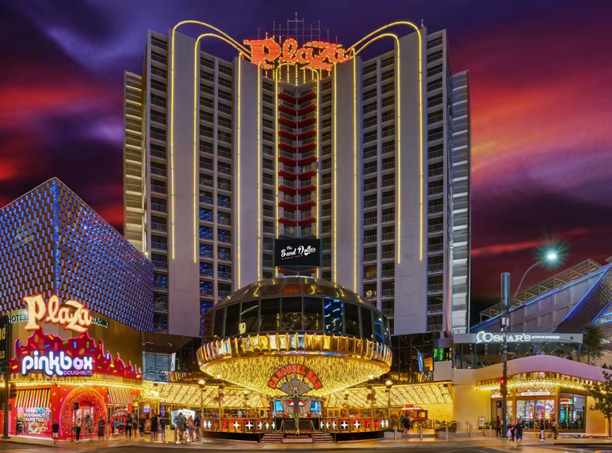 celebrate-st.-patrick’s-day-at-the-plaza-hotel-&-casino’s-carousel-bar