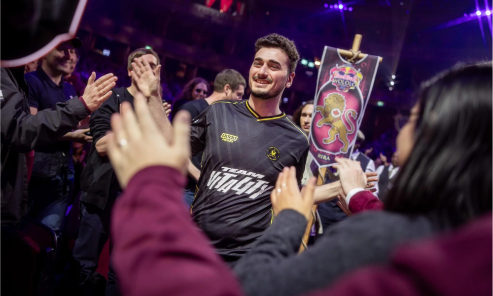 hera-wins-red-bull-wololo:-londinium-age-of-empires-ii