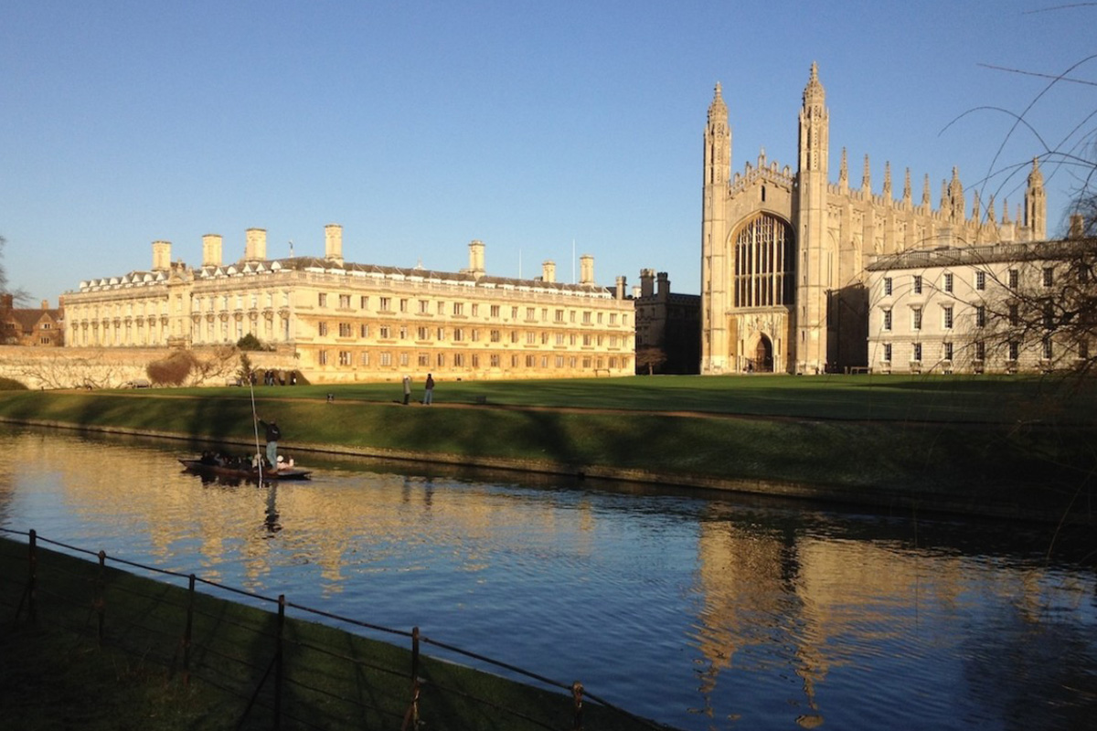 university-of-cambridge:-gambling-ads-on-social-media-platforms-reach-men-2.3-times-more-often-than-women