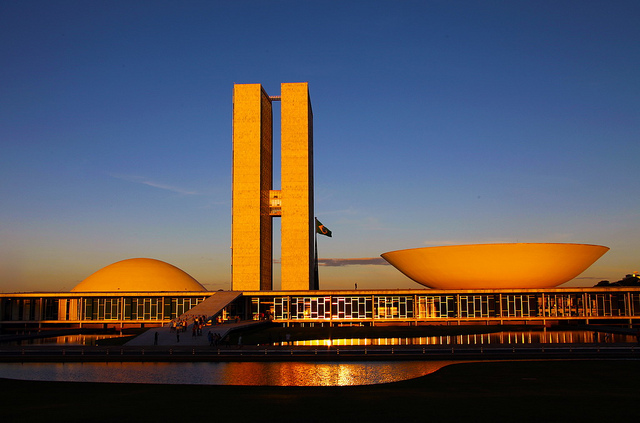 apuestas-en-brasil-bajo-fricciones-legislativas-y-cambios-regulatorios