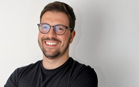 vitor-paulin-ends-cycle-at-luck.bet-with-data-driven-transformation,-new-website,-and-new-campaign-featuring-caio-castro-as-legacy