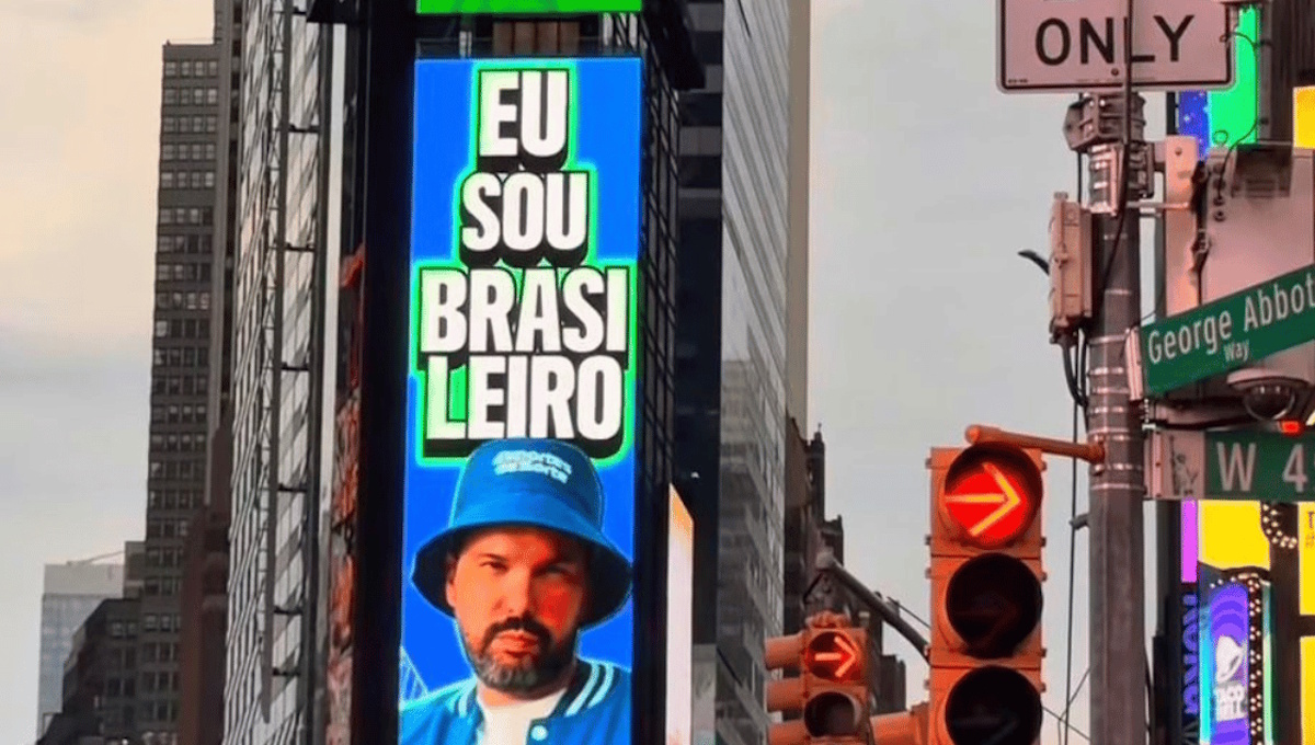 esportes-da-sorte-runs-world-cup-fan-chant-spot-on-times-square-screens