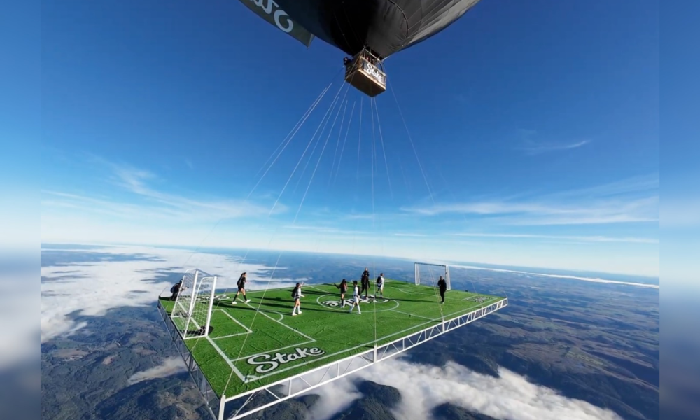 stake-releases-hot-air-balloon-football-match-stunt-at-10,000ft